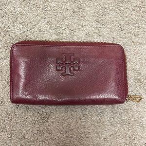 Tory Burch wallet